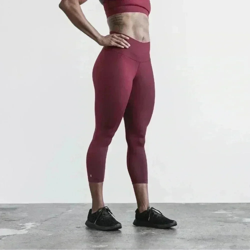 NOBULL High Rise Matte Tight 21" Cabernet size S